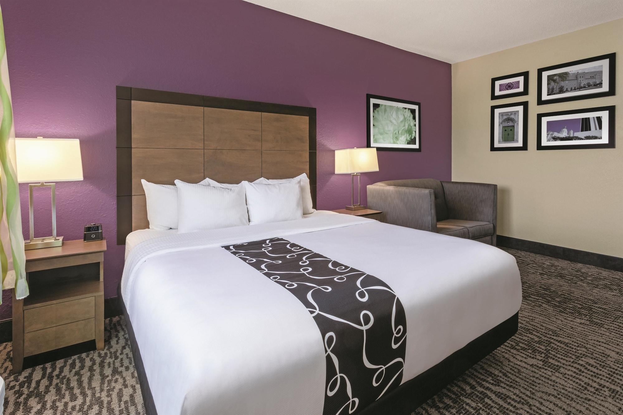 La Quinta Inn And Suites By Wyndham Elkhart Εξωτερικό φωτογραφία