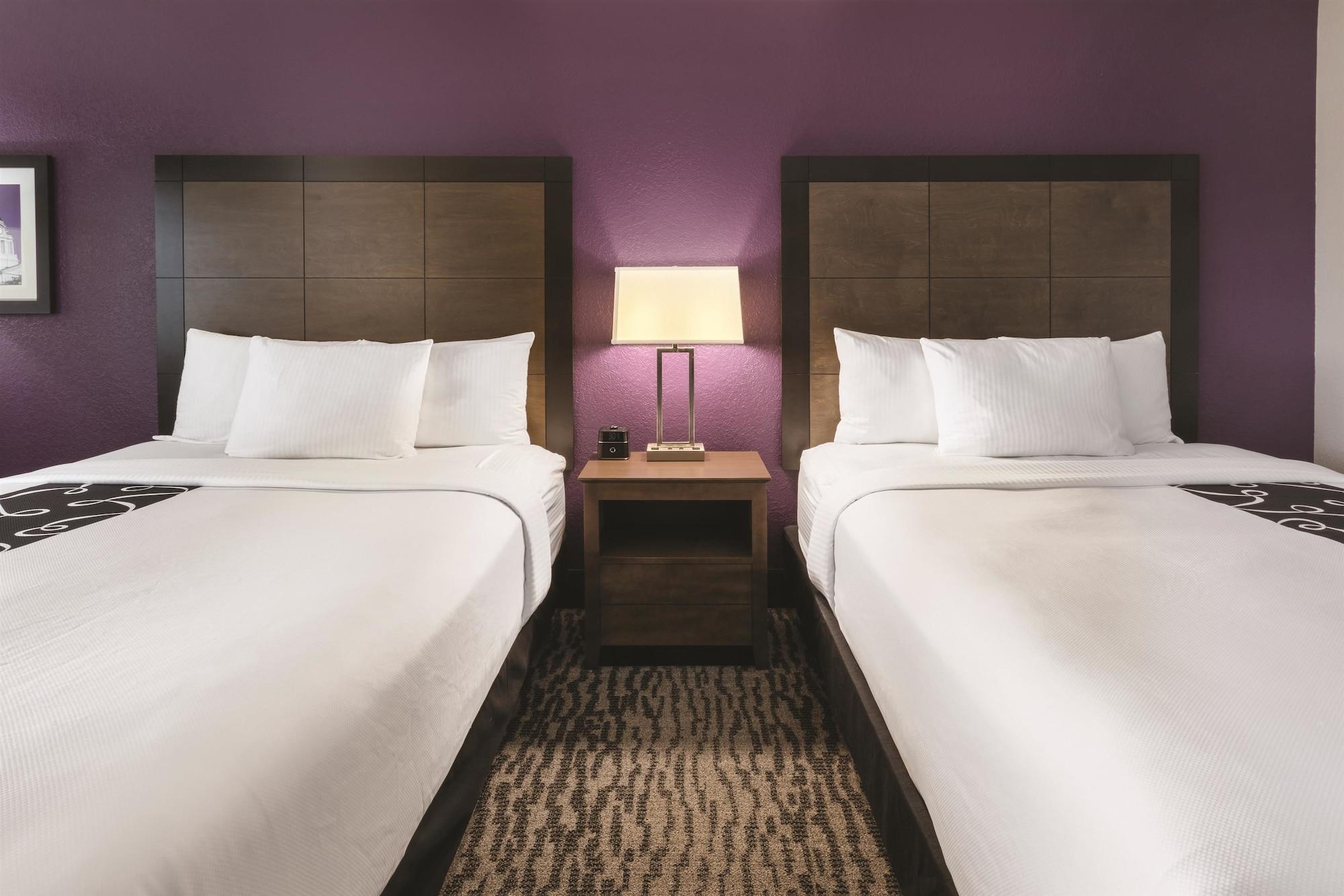 La Quinta Inn And Suites By Wyndham Elkhart Εξωτερικό φωτογραφία
