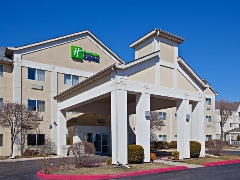 La Quinta Inn And Suites By Wyndham Elkhart Εξωτερικό φωτογραφία