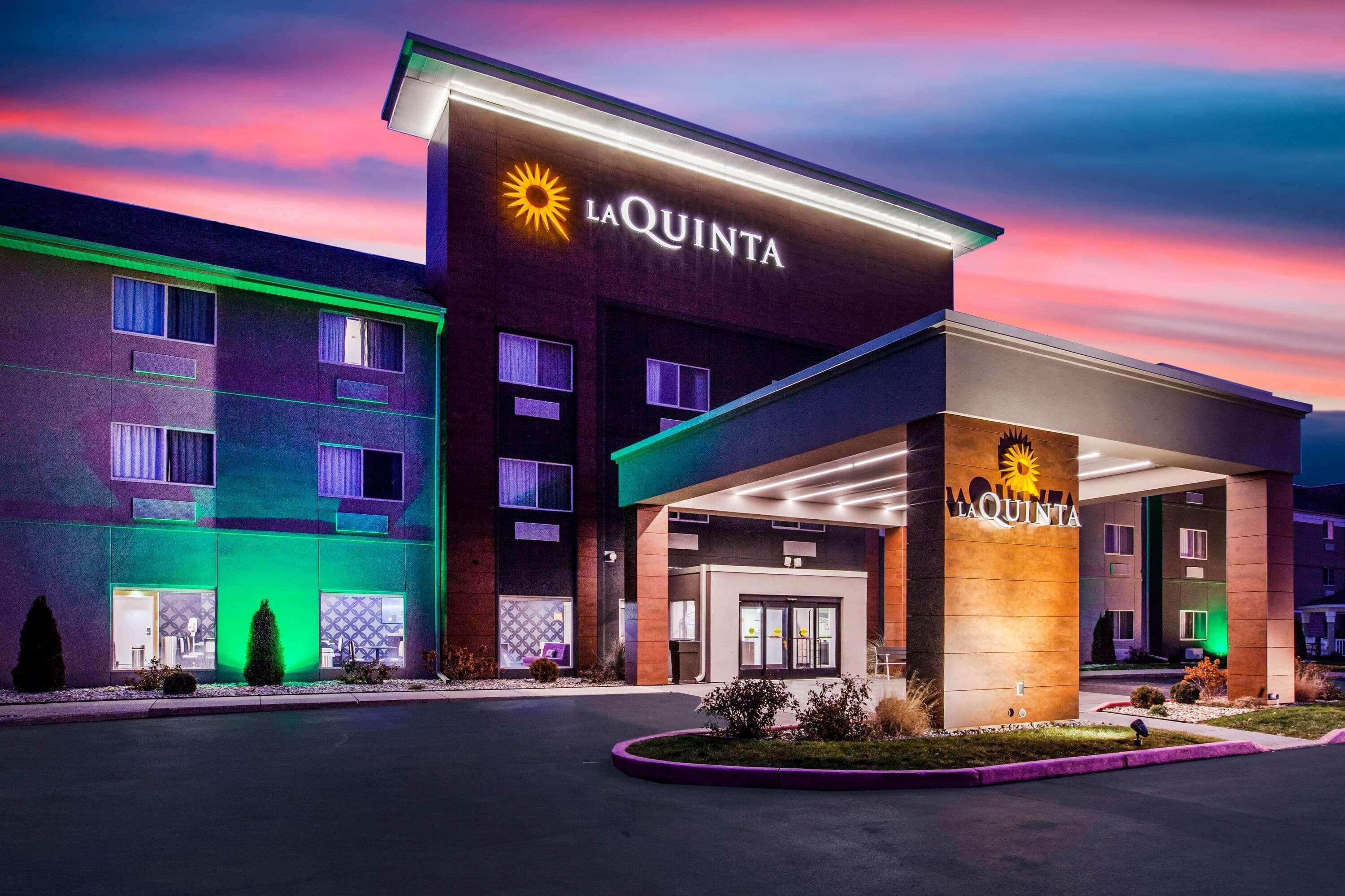 La Quinta Inn And Suites By Wyndham Elkhart Εξωτερικό φωτογραφία