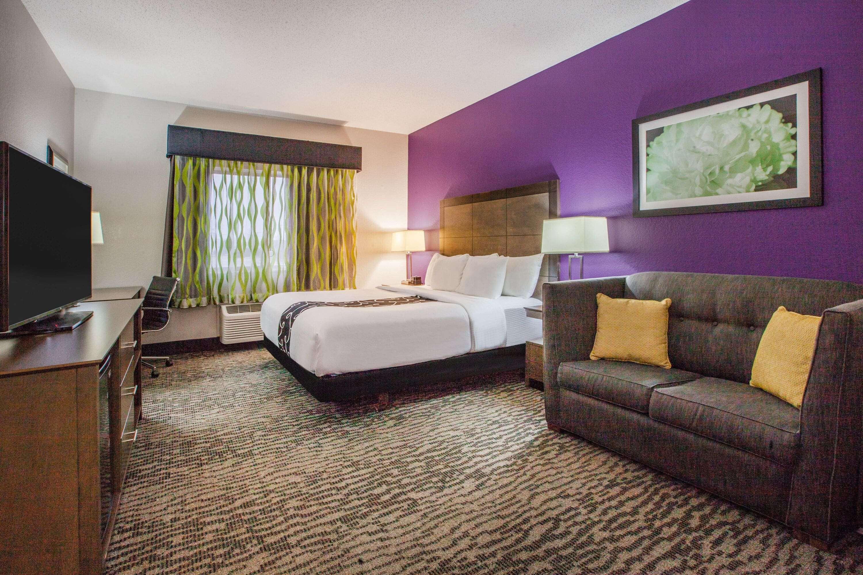 La Quinta Inn And Suites By Wyndham Elkhart Εξωτερικό φωτογραφία