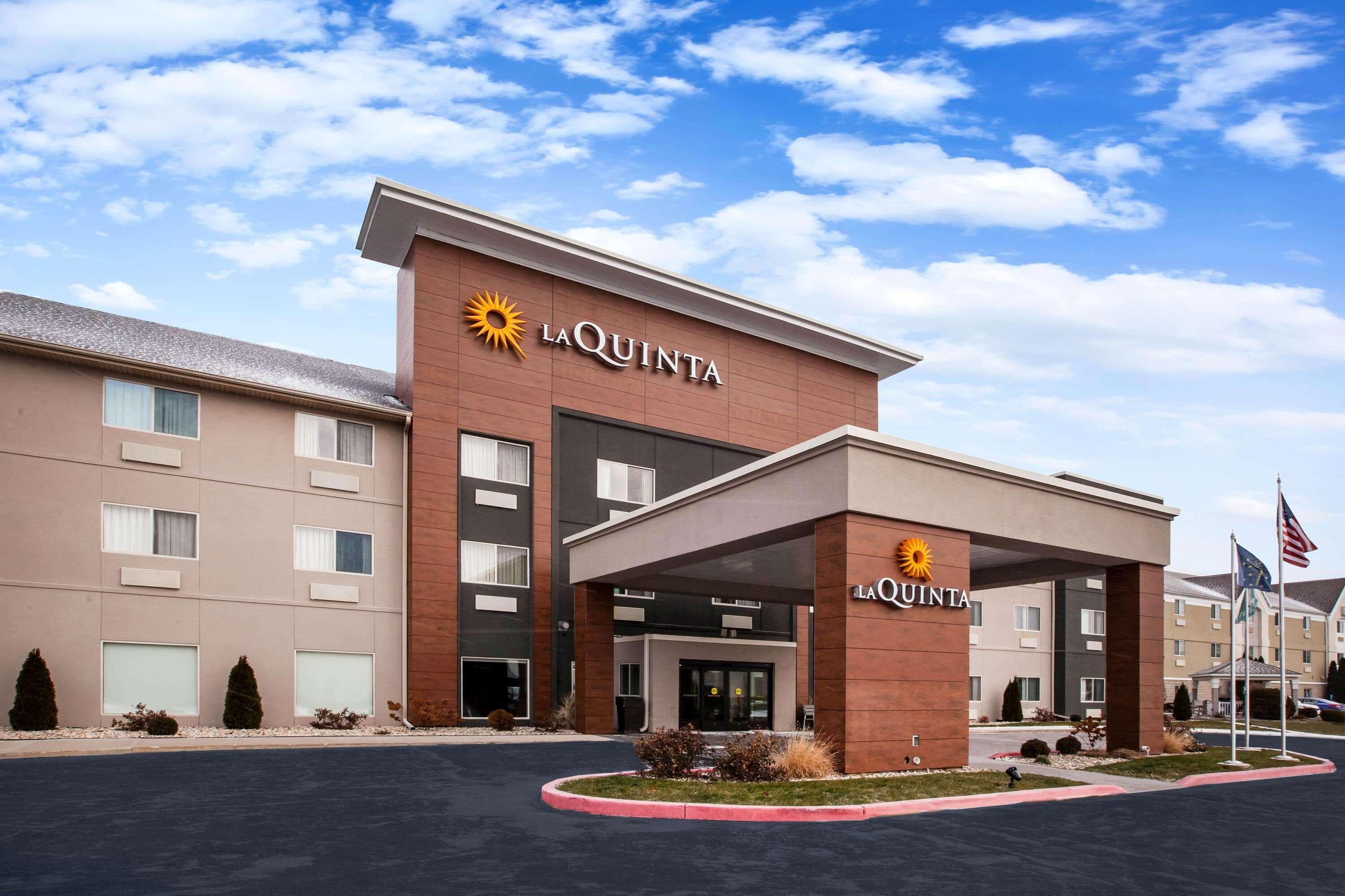 La Quinta Inn And Suites By Wyndham Elkhart Εξωτερικό φωτογραφία