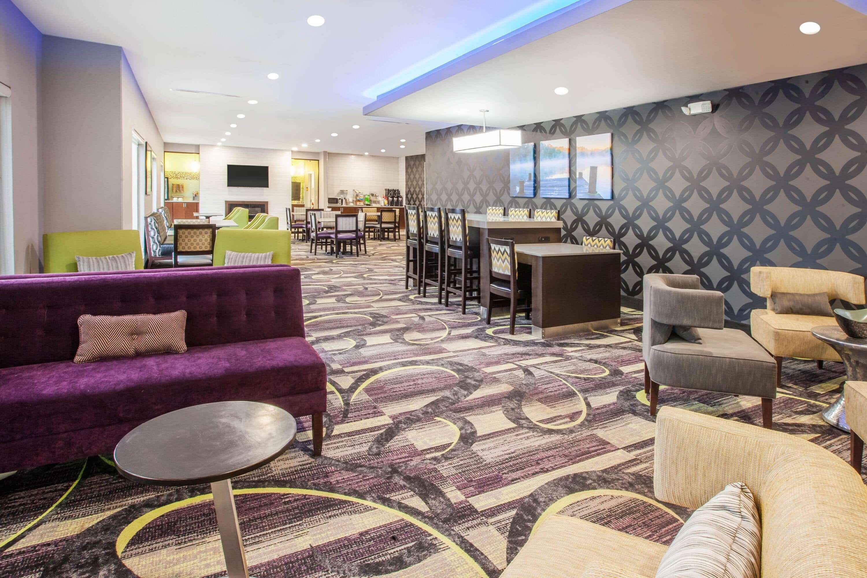 La Quinta Inn And Suites By Wyndham Elkhart Εξωτερικό φωτογραφία