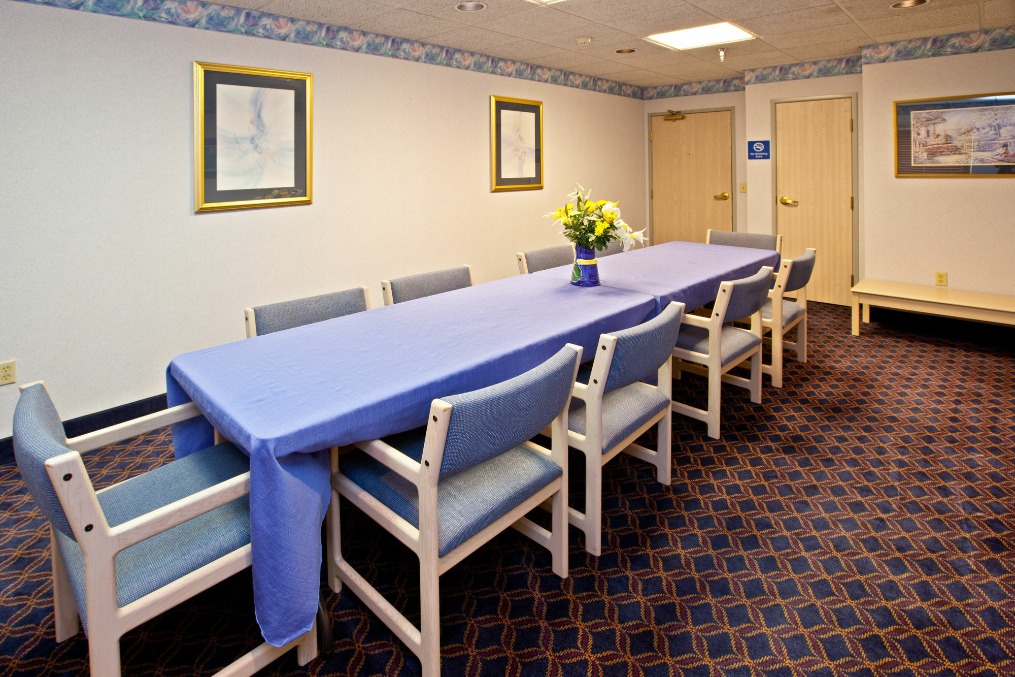 La Quinta Inn And Suites By Wyndham Elkhart Εξωτερικό φωτογραφία